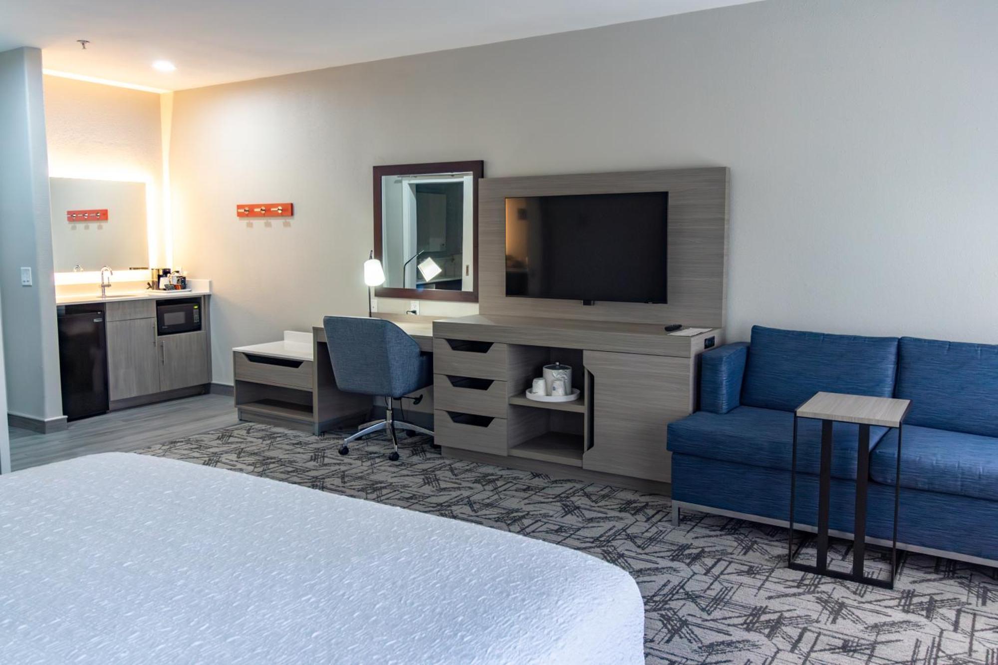 Hampton Inn & Suites Denton Dış mekan fotoğraf