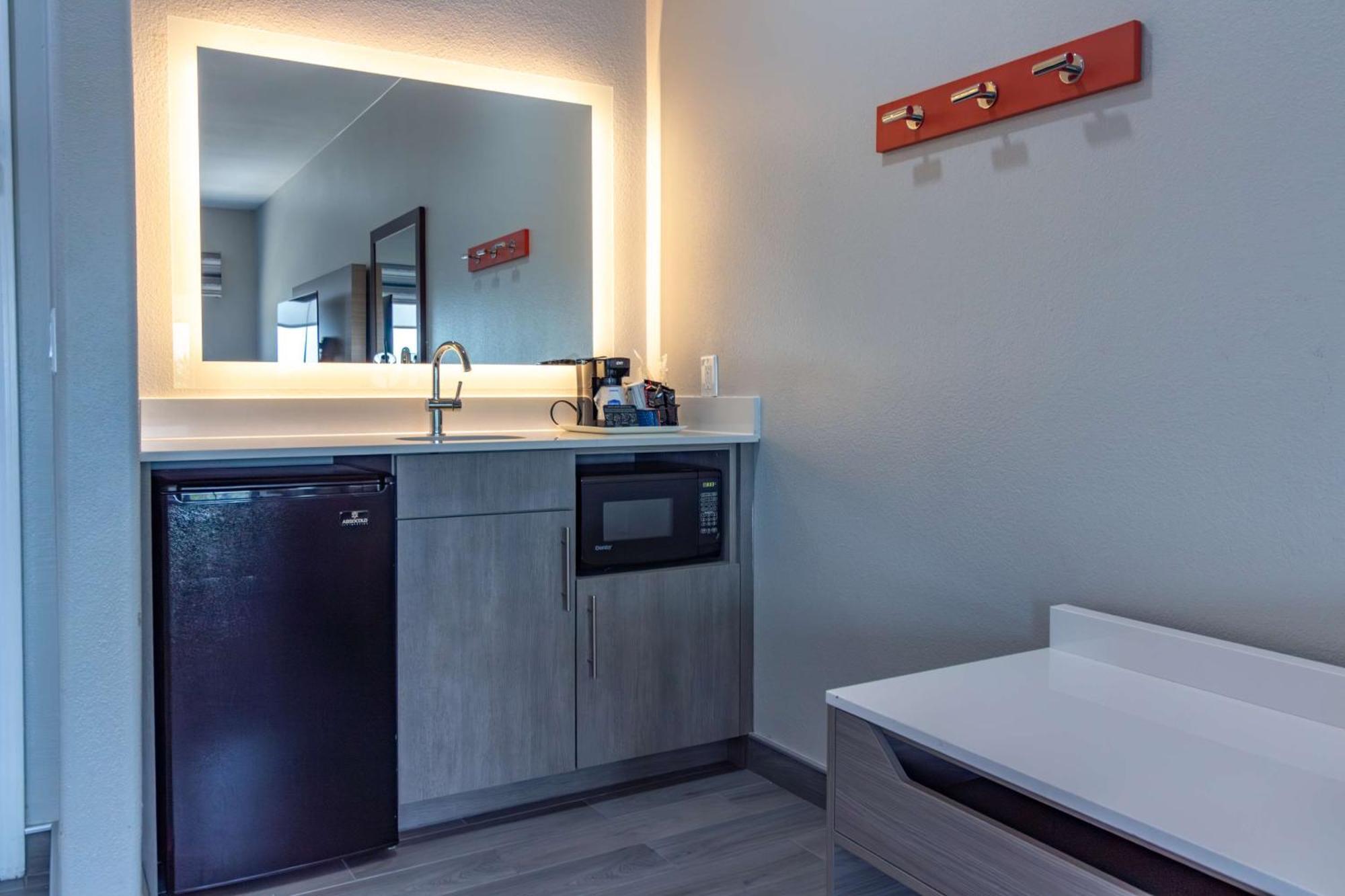 Hampton Inn & Suites Denton Dış mekan fotoğraf