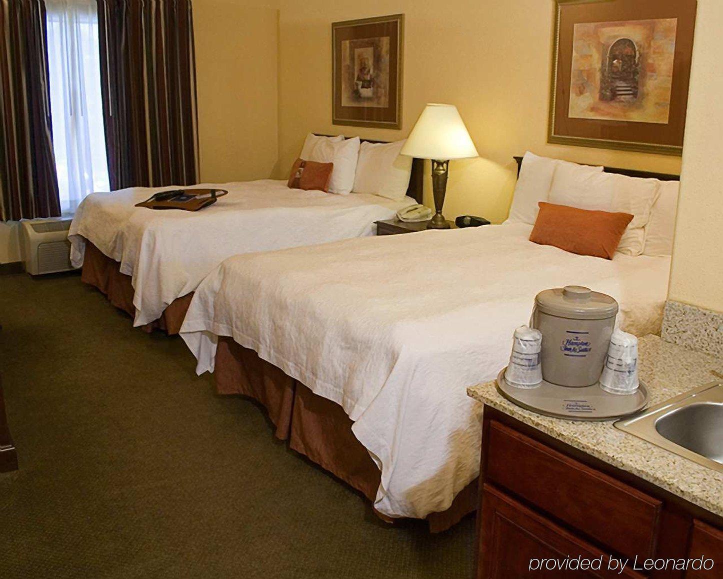 Hampton Inn & Suites Denton Oda fotoğraf